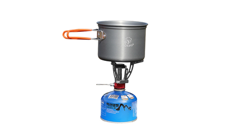 Leve e portátil: os melhores fogões a gás de acampamento para mochileiros